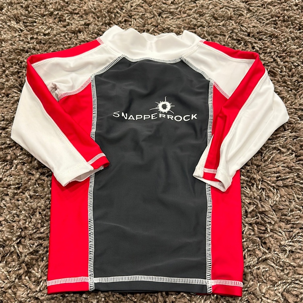 Snapper Rock Rash Guard size 2